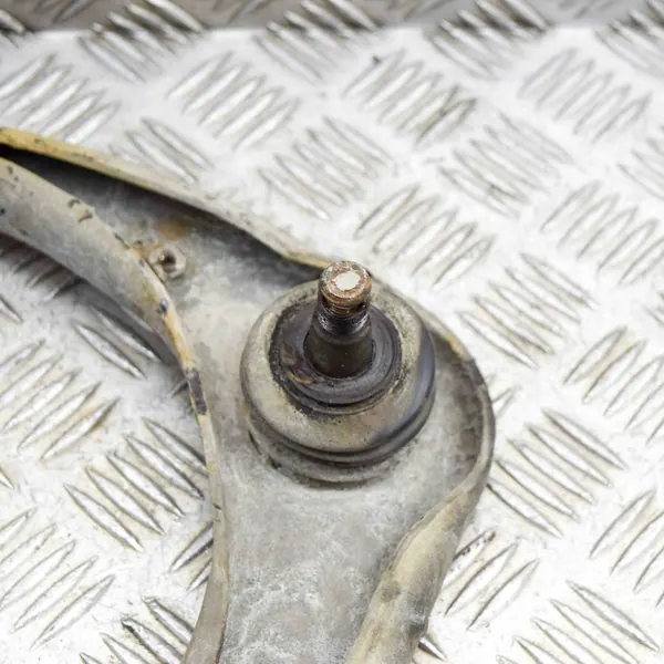 Braccio di Controllo Superiore Anteriore Toyota Land Cruiser (BJ70) image 5