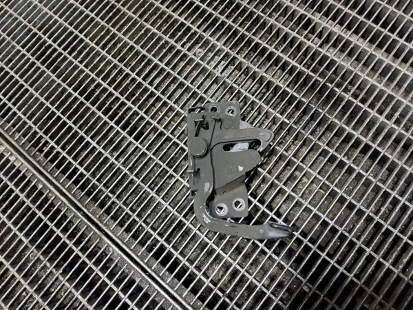 Fecho capô Hyundai i40 OEM SKE57285 - Usado image 5