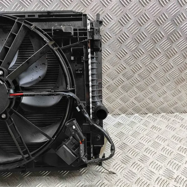 Peça refrigeração OEM 9838520180 para Opel Astra L image 4