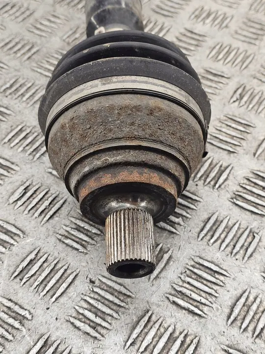 Höger drivaxel VW Golf VII 1.4 TSI image 2