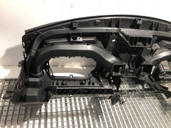 OEM 681000035R Renault Master III kojetaulu image 7