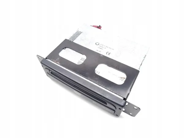 BMW X5 Multimediastation OEM 6969263 GPS/CD/DVD image 2