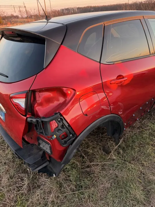 Para-lamas traseiro Renault Captur I OEM 348808 - Esquerdo/Direito image 5