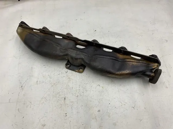 Coletor de escape BMW E60 E61 image 4