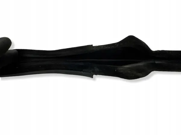 Joint vitre porte avant droit OEM 5K4837431C image 5