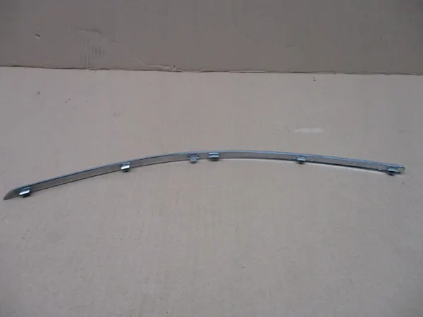 Rivestimento paraurti cromato anteriore sinistro Mercedes B-Class W246 image 2