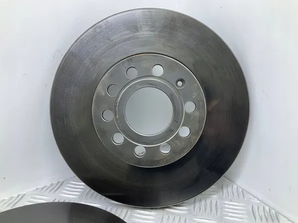 Käytetty Volkswagen OE etujarrupala NA image 3