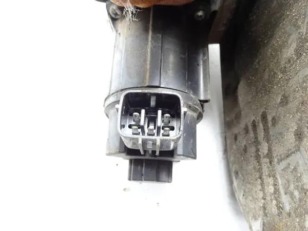 EGR-klep Mitsubishi ASX 1.8 DID K5T74090 image 4