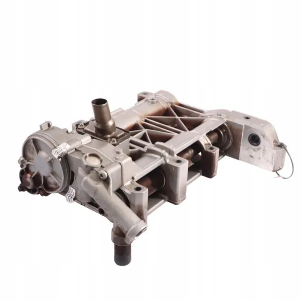 Mercedes moottoriöljypumppu OEM A2710300771 image 6