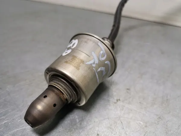 Sonde lambda OEM FBZ13324 pour Toyota RAV4 image 3