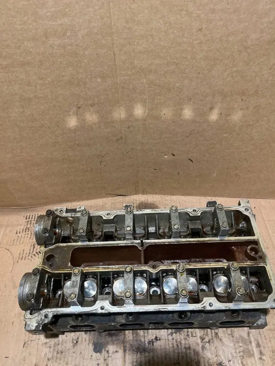 Culasse Moteur Ford 4M5G6090XB Occasion image 4