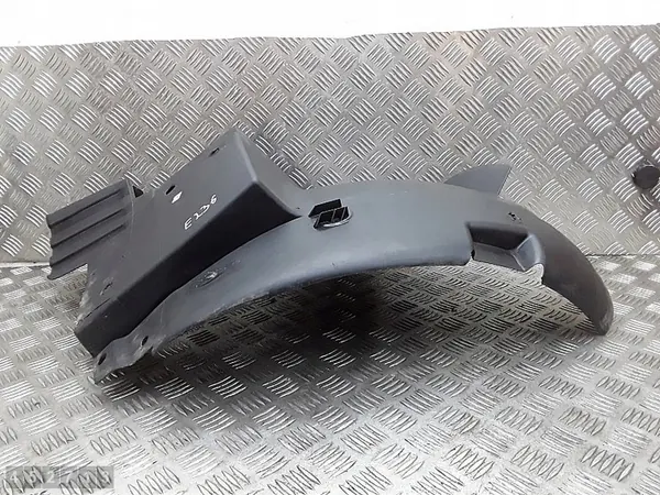 Front Right Wheel Arch Renault Trafic II 93852070 image 3