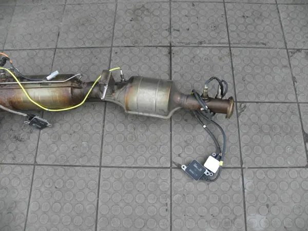 DPF Renault OE 201008504R - Pièce d'occasion image 3