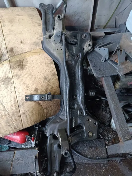 Främre subframe-fästen OEM för Polo V 6R 1.6 TDI image 2