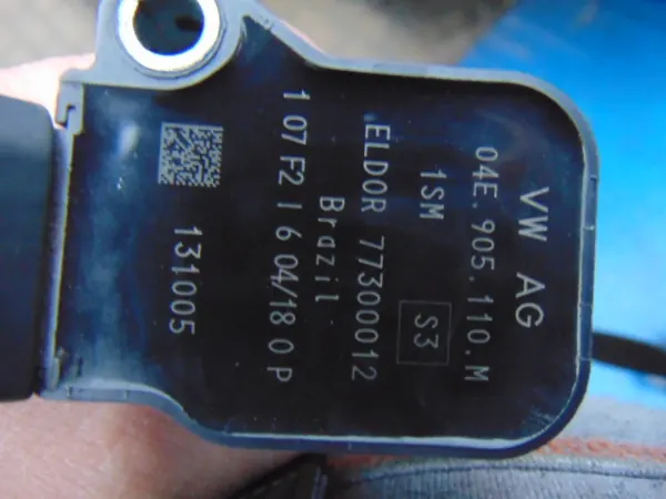 Conjunto de bobinas de ignição VW T-CROSS UP 04E905110M image 2