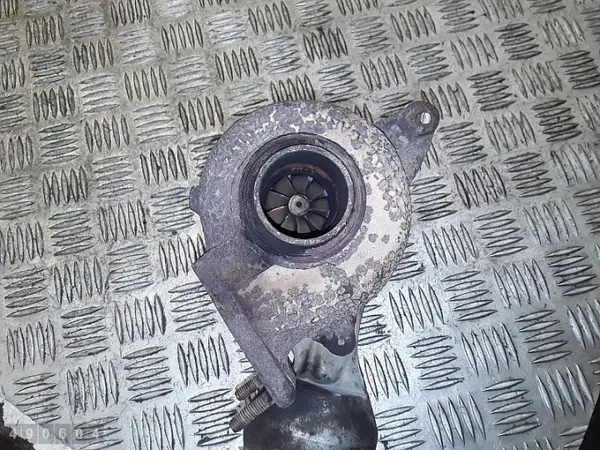 Turbocompresseur Peugeot 307 OEM 9682778680 - Occasion image 8