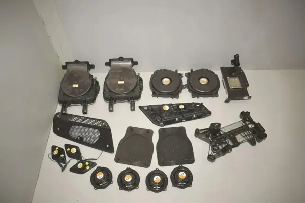 Système audio BMW OE OEM 9441909 pour iX (I20) image 4
