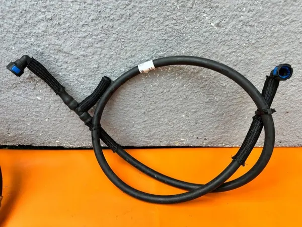 Strålkastartvättslang OEM 5JA955970 - Begagnad image 2