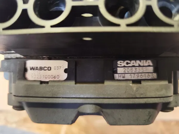 Sécheur de valve APS Scania OEM 2945811 - Occasion image 3