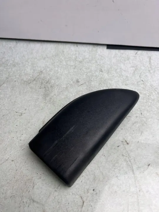 Opel Vivaro Schiebetürleiste OEM 8200020538 image 2