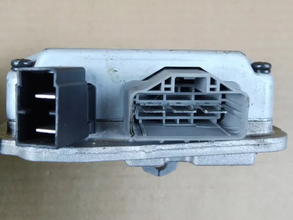 Module direction assistée Hyundai Kona OEM J9563-99500 image 3