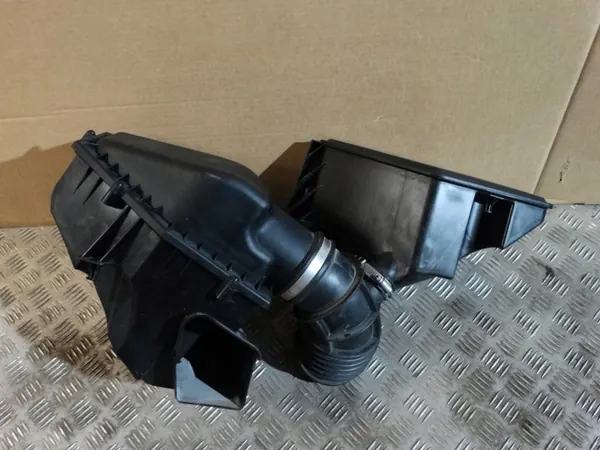 OEM 8620473 Luftfilterresonator för BMW G01 G05 image 2