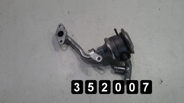 Bomba de aire secundario Audi OEM AM-352007 Usado image 2