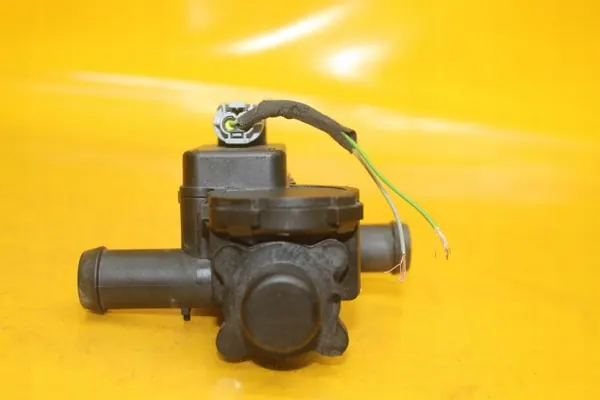 Porsche värmarvattenventil OEM 97057222500 image 9