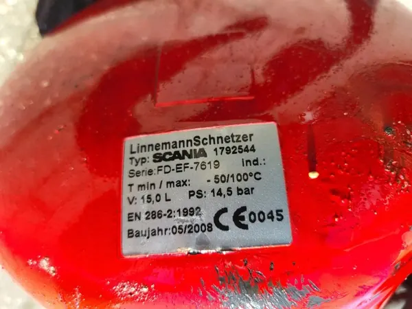 Tanque de ar Scania 1792544 15L - Peça OEM image 7