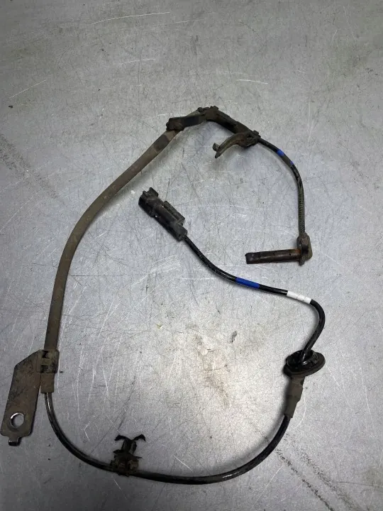 ABS-pyöränopeusanturi Mitsubishi Outlander OEM FBZ16722 image 2