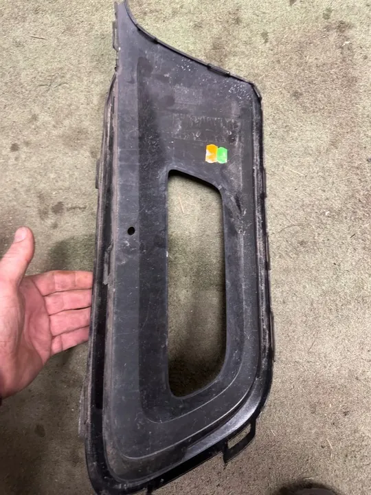 Griglia Paraurti Anteriore Destro POLO 6C R LINE 6C0853666F image 3