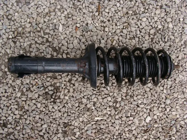 Amortizzatore Volkswagen OE 357413031Q image 2