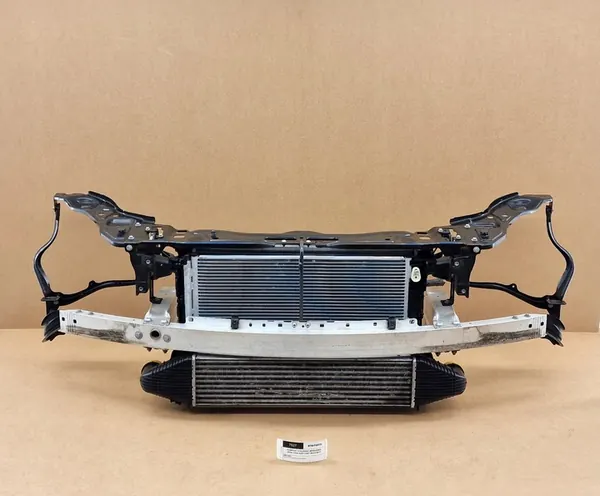 Voorkoeler Mercedes W212 Lift C207 CLS C218 image 2