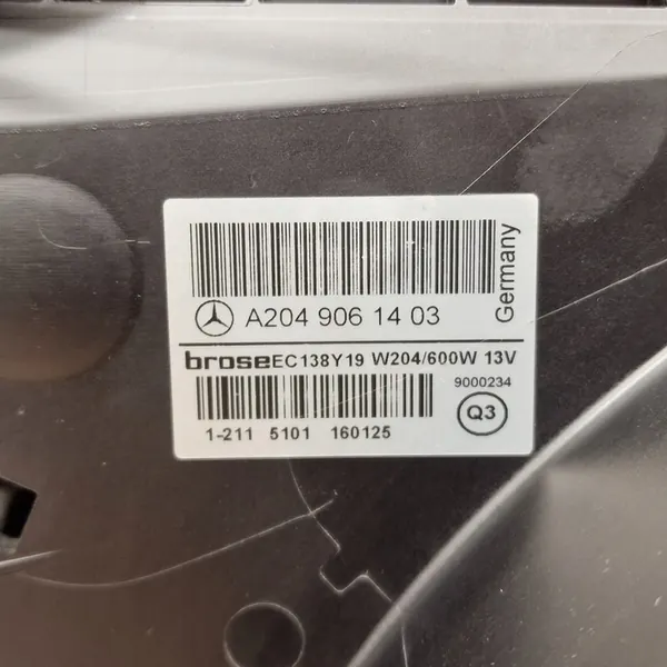 Voorkoeler Mercedes W212 Lift C207 CLS C218 image 7