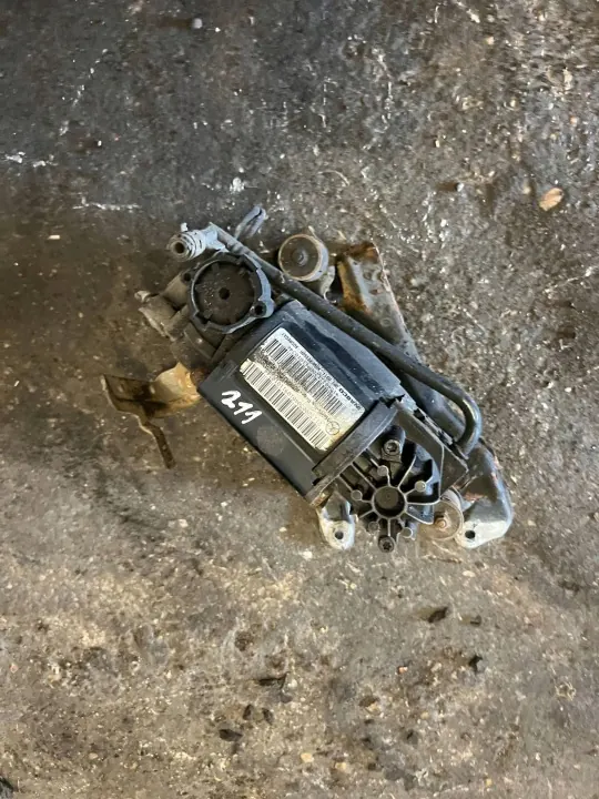 Compresseur suspension air Mercedes OEM 2113200304 image 2