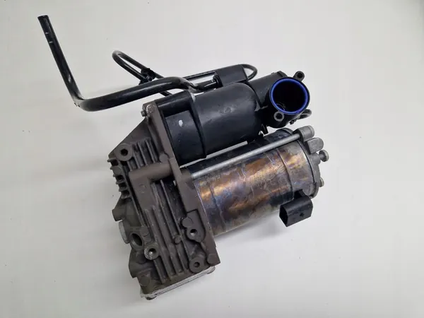AIRMATIC FJÄDRINGSCOMPRESSOR MERCEDES W222 A0993200104 image 5