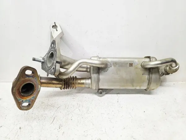Refroidisseur EGR OEM 147358238R pour Renault Captur 1.5L Diesel image 2