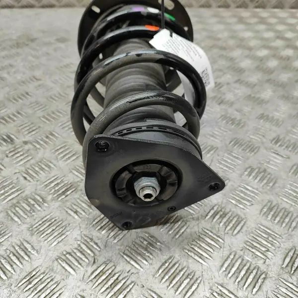 Fram höger stötdämpare Citroen C4 II 2024 OEM image 5