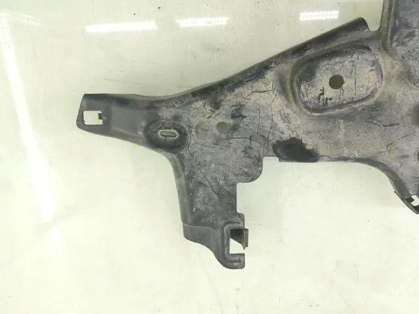 Cubierta inferior OEM 9825391380 para Opel Corsa F image 3