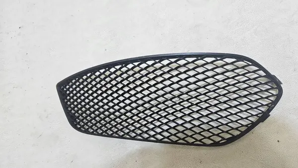 Rejilla Delantera Izquierda Derecha Mercedes CLA 117 A1178851722 A1178851822 image 3