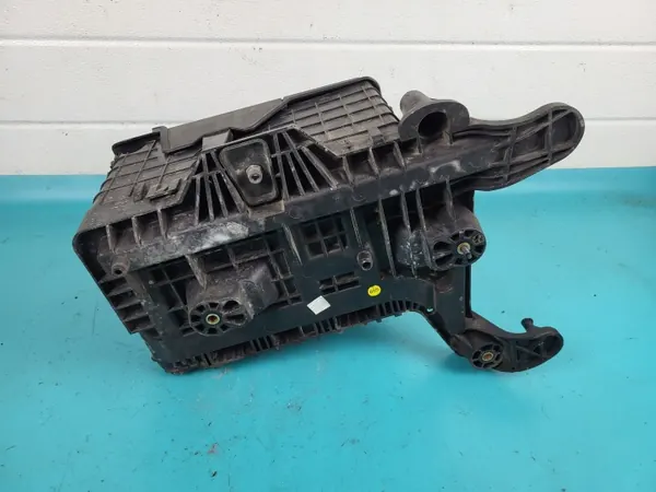Batterieabdeckung OEM 3C0915443A für Audi A3 8P 1.9 TDI image 4
