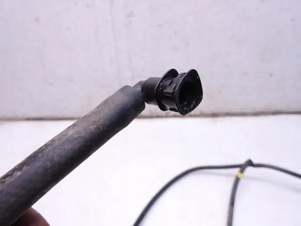Koplampensproeierleiding OEM 987654321 voor VW Passat B6 image 6