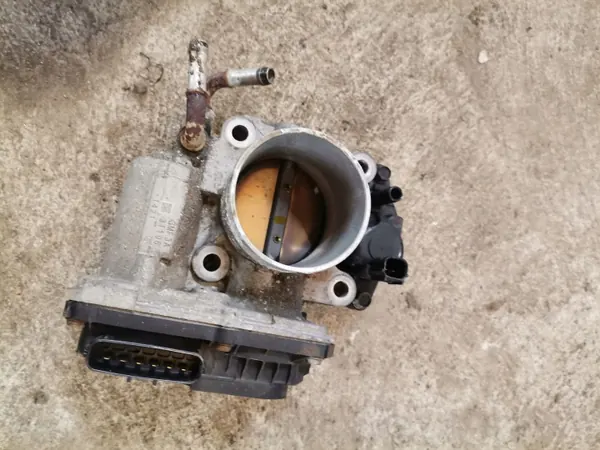 Compressor A/C OEM TRSE09 para Honda CR-V 2009-2012 image 2