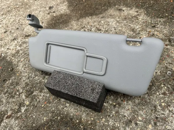 OEM 8V0857551 Visera izquierda para Audi A3 8V image 3