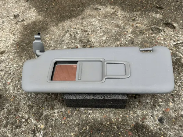 OEM 8V0857551 Visera izquierda para Audi A3 8V image 4