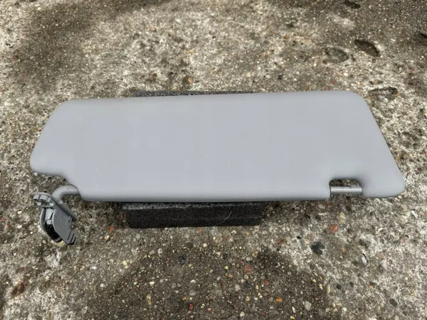 OEM 8V0857551 Visera izquierda para Audi A3 8V image 5