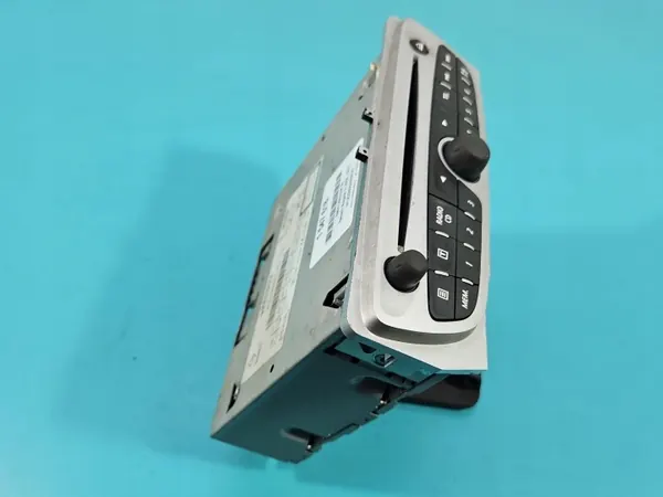 Radio d'origine OEM 7649167391 pour Renault Megane III image 4