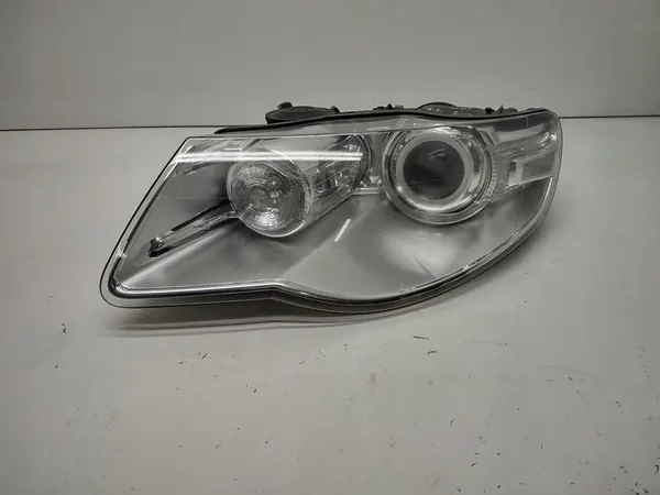 Faróis Bi-Xenon VW Touareg 7L Lift Originais image 10