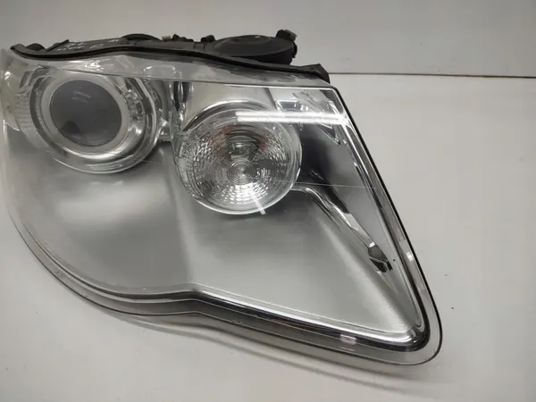 Faróis Bi-Xenon VW Touareg 7L Lift Originais image 4