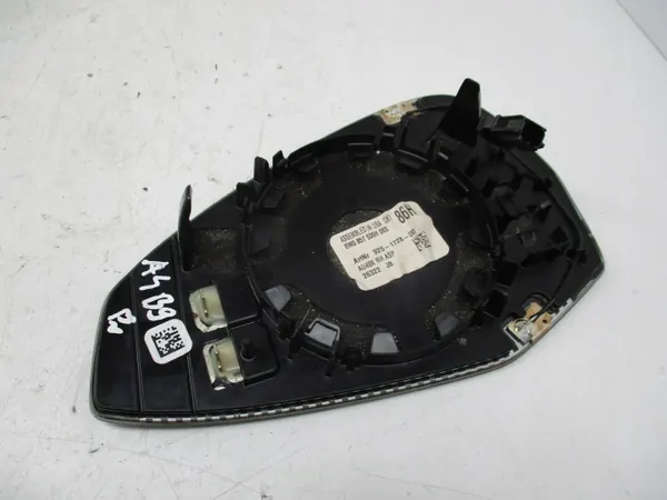 Audi A4 B9 Rechter Spiegel-Inzet Fotochrom OEM 8W0857536H image 5
